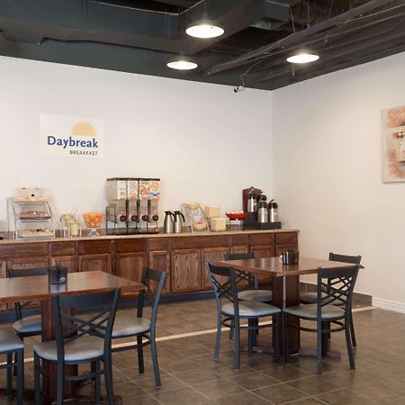 皮奥里亚格伦代尔戴斯酒店 外观 照片